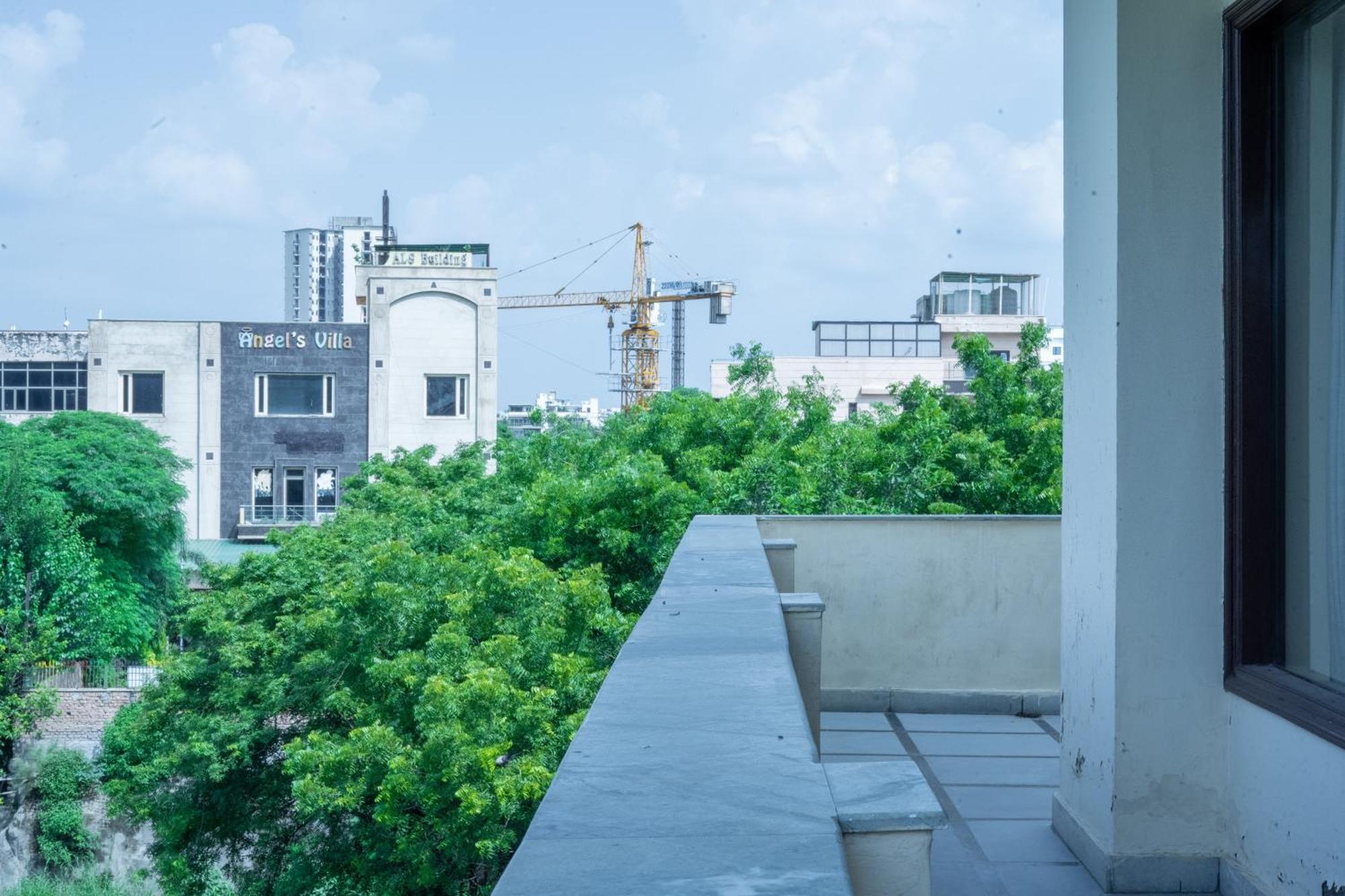 Enkay Residency V Block-Cyber City Gurgaon Exterior photo